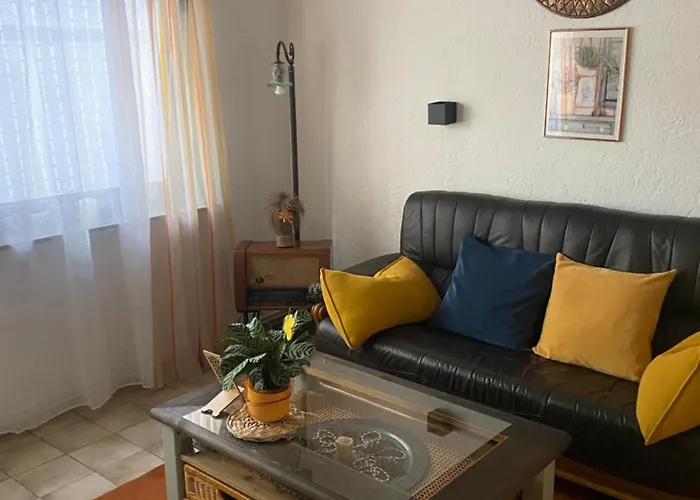 Quarto em Acomodações Particulares Alte Schmiede In Der Altstadt Von *