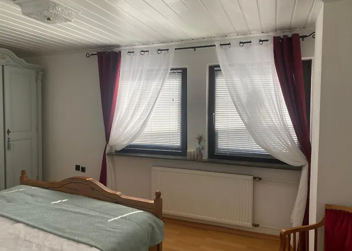 Pansiyon Alte Schmiede In Der Altstadt Von - Loreley *